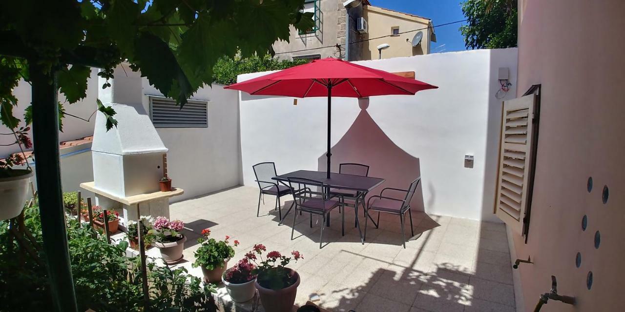 Apartman Ercegovic Šibenik Exterior foto